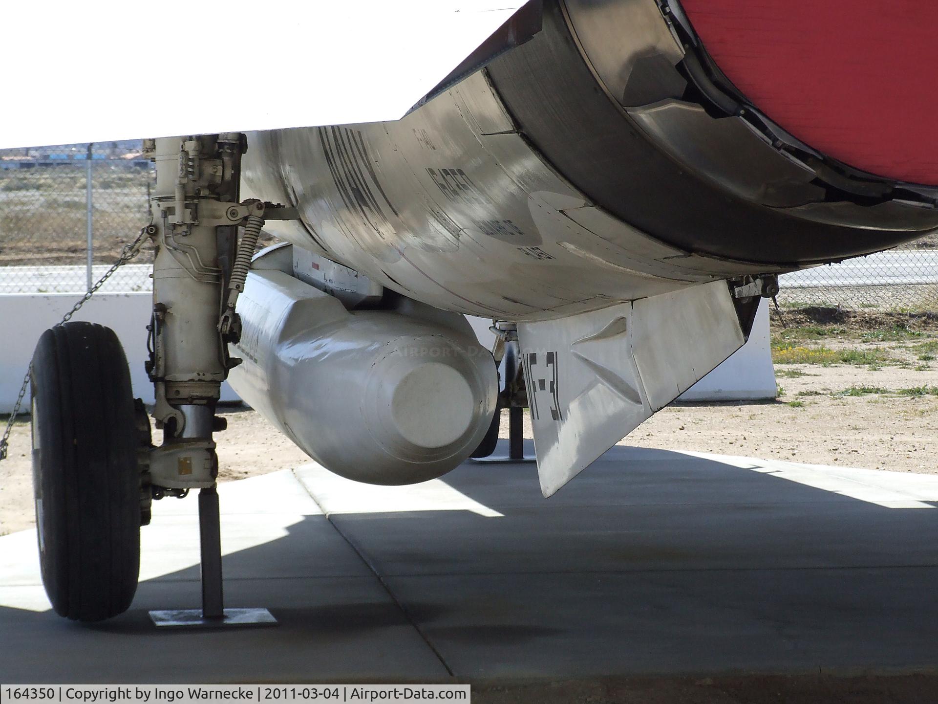164350, Grumman F-14D Tomcat C/N 625, Grumman F-14D Tomcat at the Joe Davies Heritage Airpark, Palmdale CA