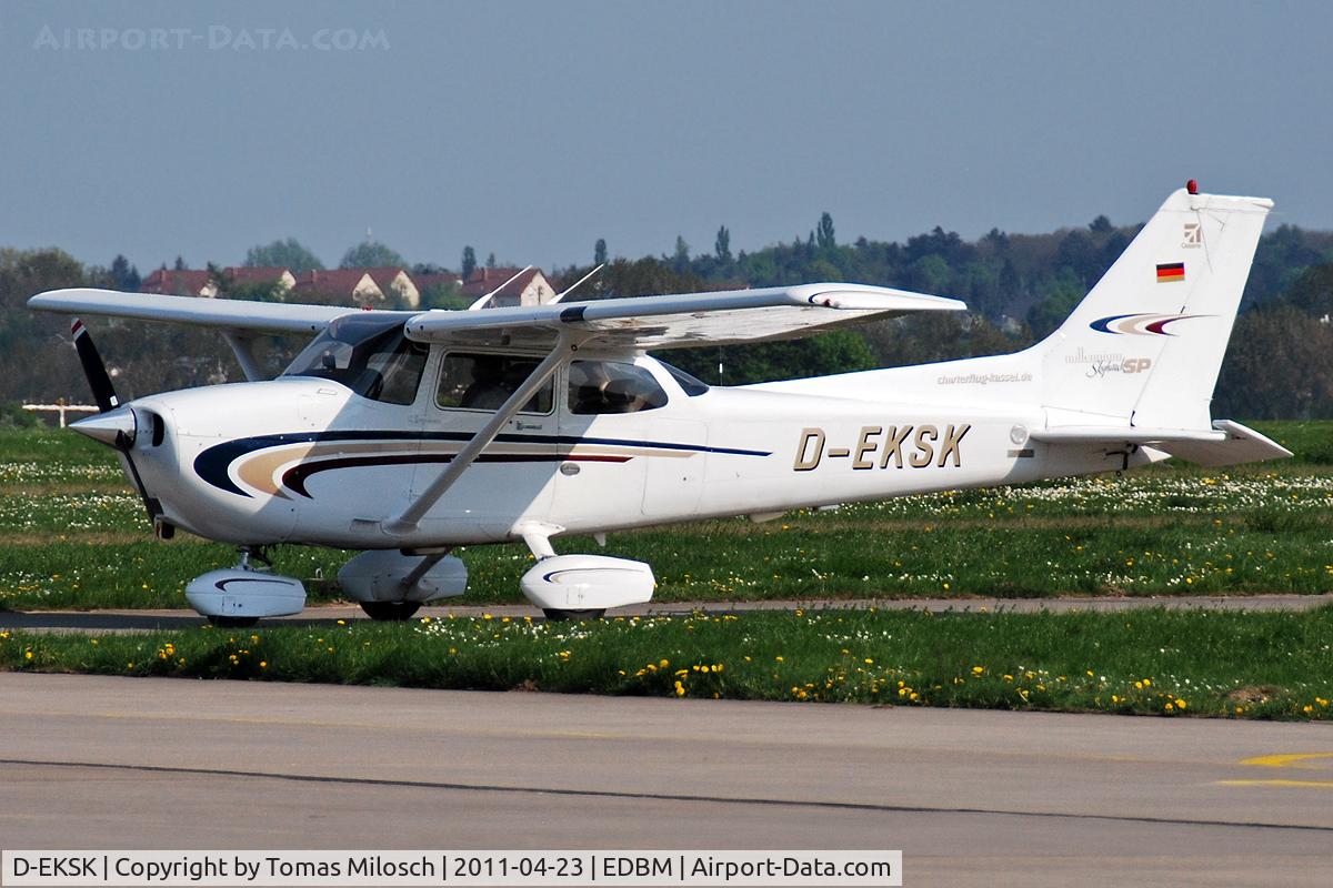 D-EKSK, Cessna 172S SP C/N 172S8571, 