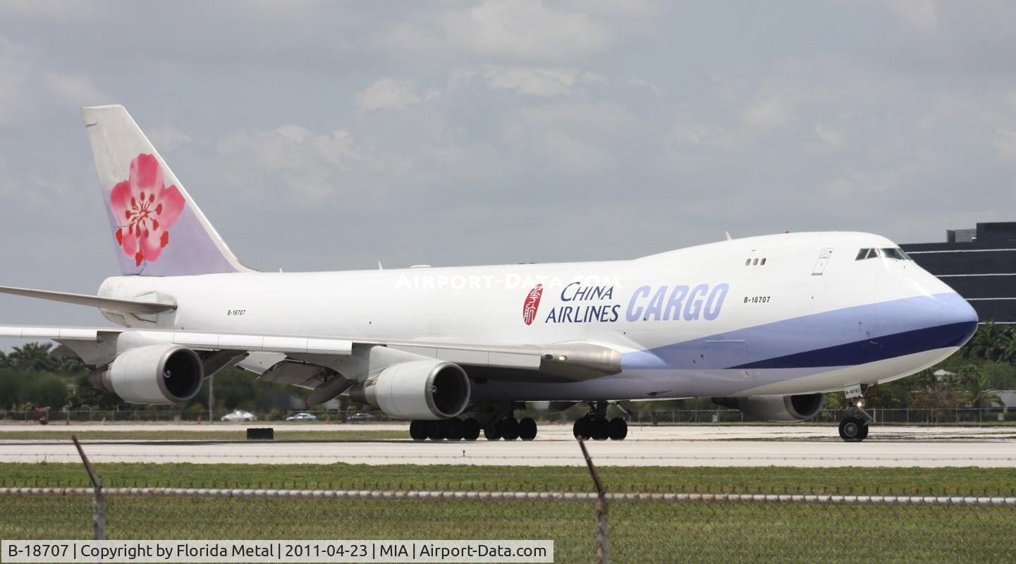 B-18707, 2001 Boeing 747-409F/SCD C/N 30764, China Cargo 747-400F