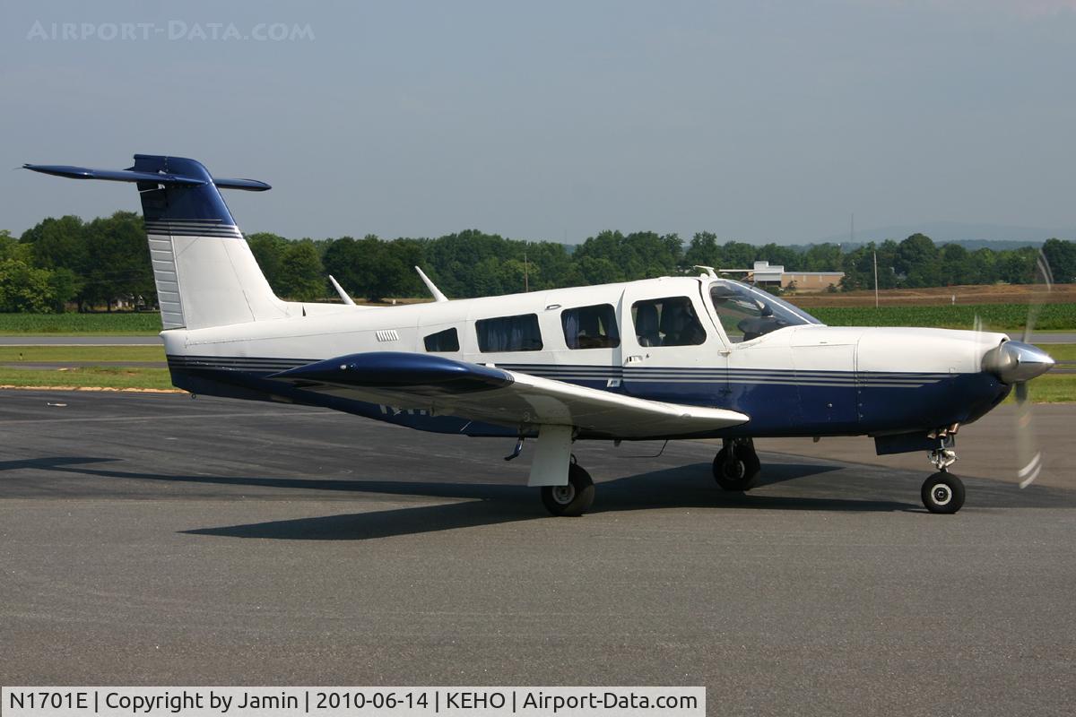 N1701E, 1978 Piper PA-32RT-300 C/N 32R-7885002, An infrequent visitor from nearby Asheville.