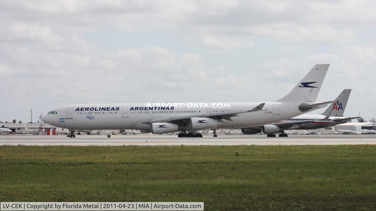 LV-CEK, 1995 Airbus A340-312 C/N 094, Aerolineas Argentinas A340