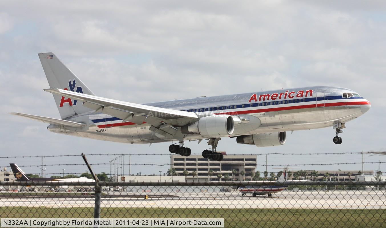 N332AA, 1987 Boeing 767-223 C/N 22331, American 767-200