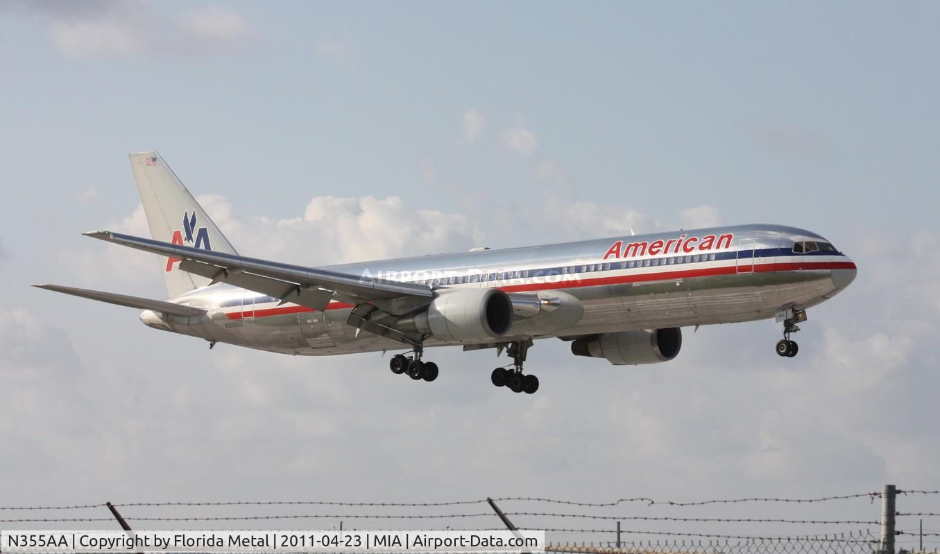 N355AA, 1988 Boeing 767-323/ER C/N 24036, American 767-300