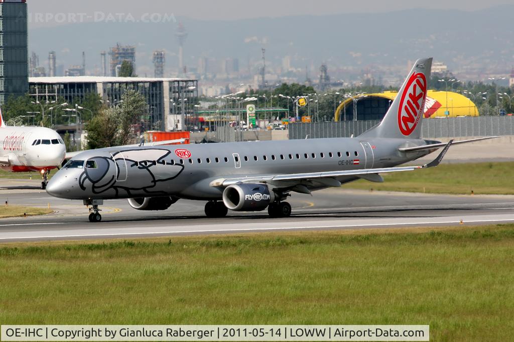 OE-IHC, 2010 Embraer 190LR (ERJ-190-100LR) C/N 19000349, NIKI @ VIE