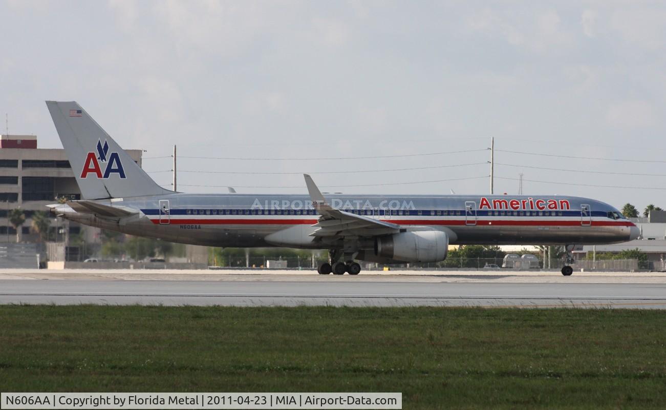 N606AA, 1996 Boeing 757-223 C/N 27057, American 757