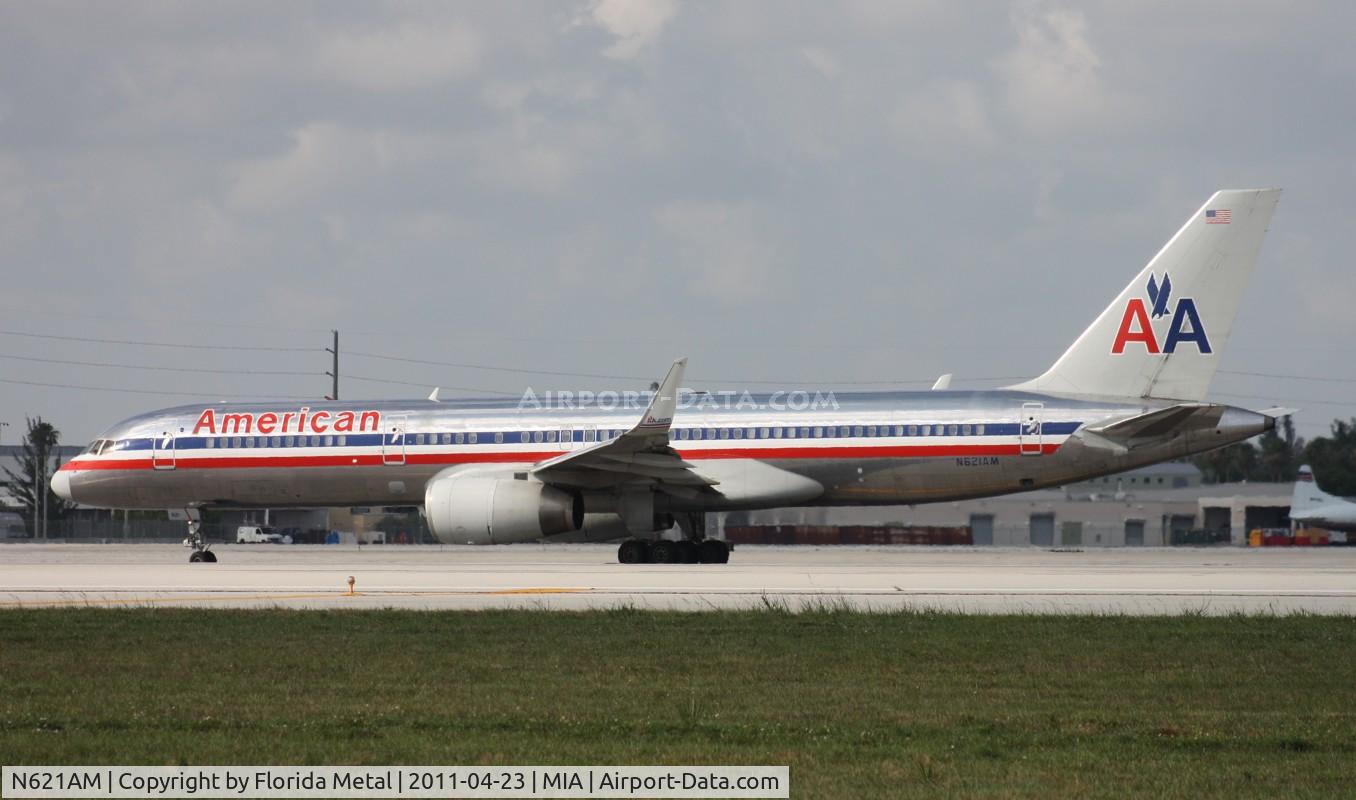 N621AM, 1990 Boeing 757-223 C/N 24579, American 757