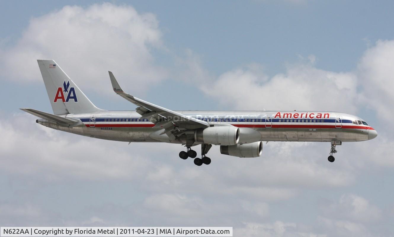 N622AA, 1990 Boeing 757-223 C/N 24580, American 757