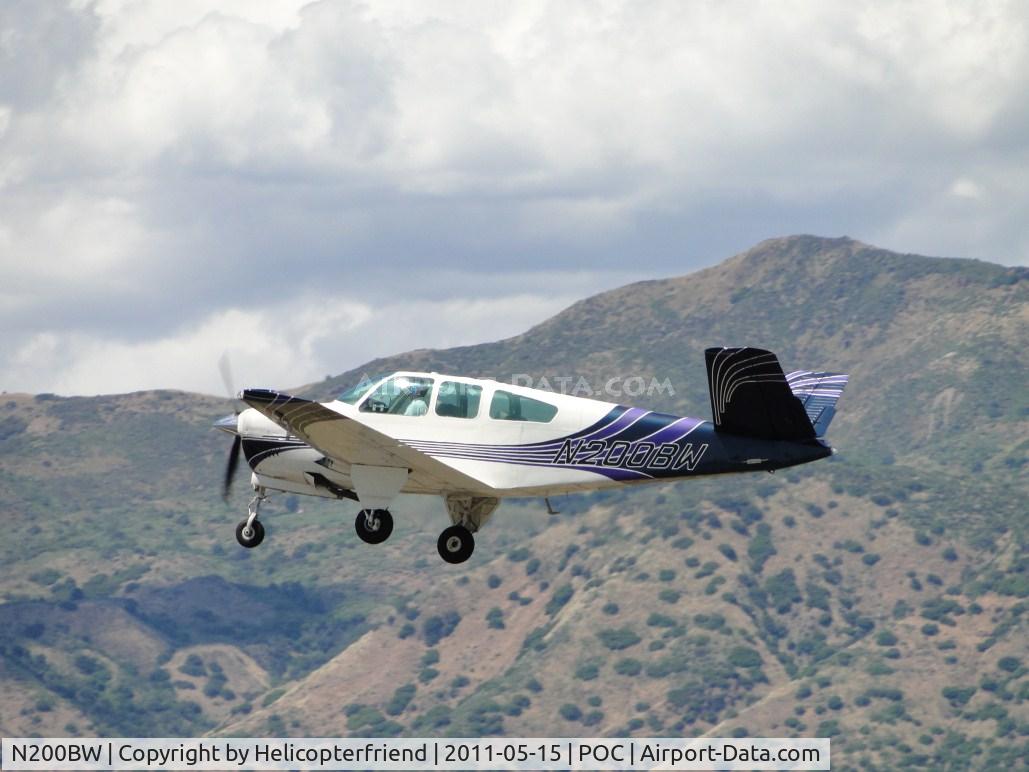N200BW, 1965 Beech S35 Bonanza C/N D-7954, Climbing out
