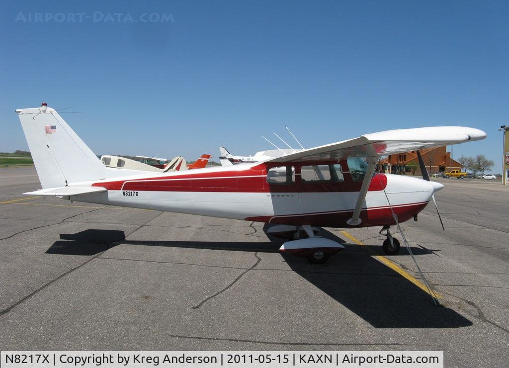 N8217X, 1961 Cessna 172B C/N 17248717, Cessna 172B Skyhawk on the line.