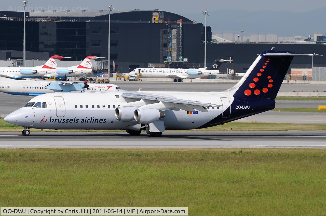 OO-DWJ, 1999 British Aerospace Avro 146-RJ100 C/N E3355, Brussels Airlines