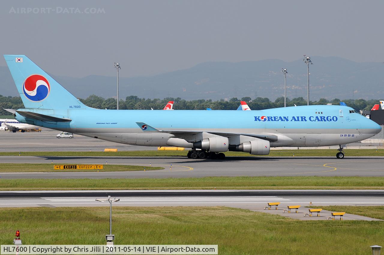 HL7600, 2004 Boeing 747-4B5F/SCD C/N 33945, Korean Air Cargo