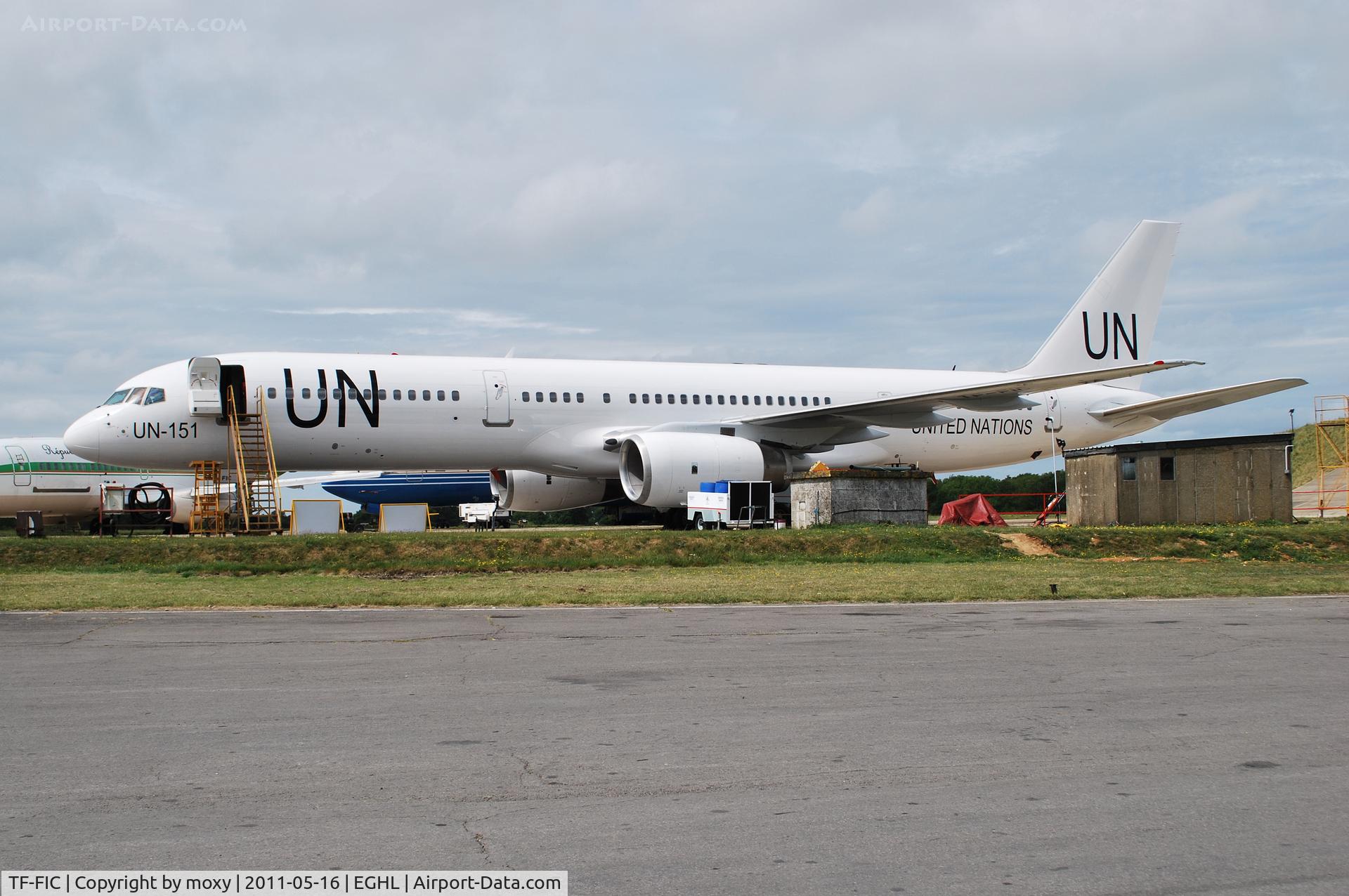 TF-FIC, 2000 Boeing 757-23N C/N 30735, Icelandair B757 on contract to the United Nations, at Lasham after a major check