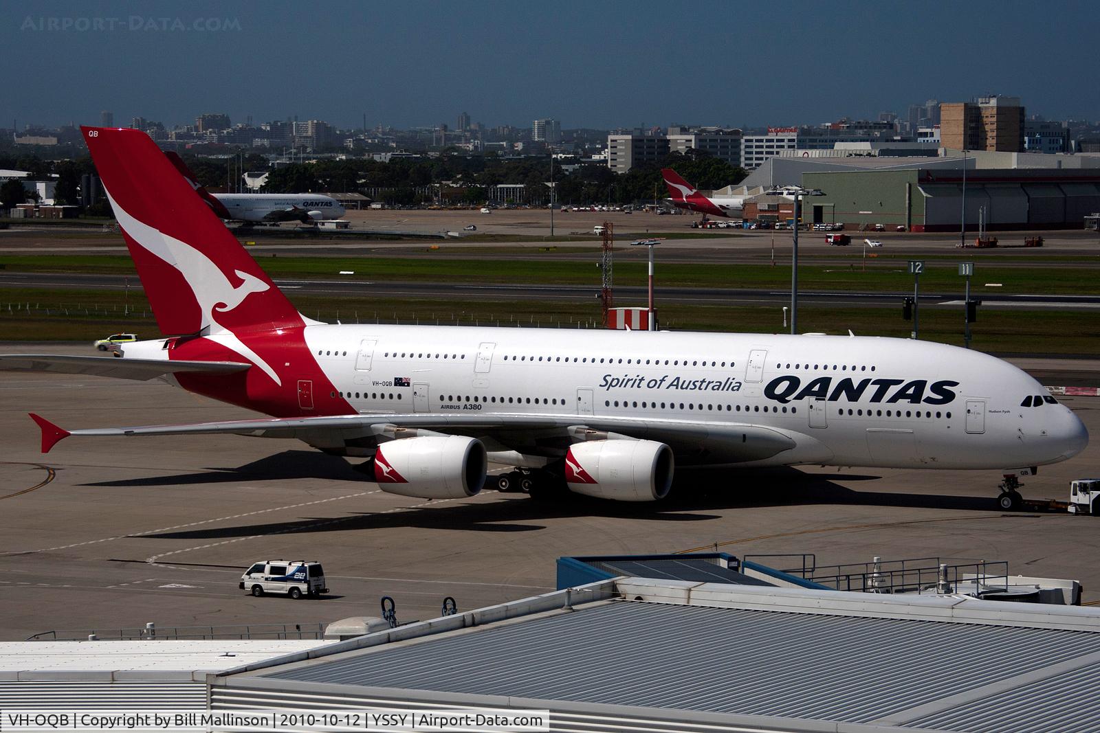 VH-OQB, 2008 Airbus A380-842 C/N 015, puching back