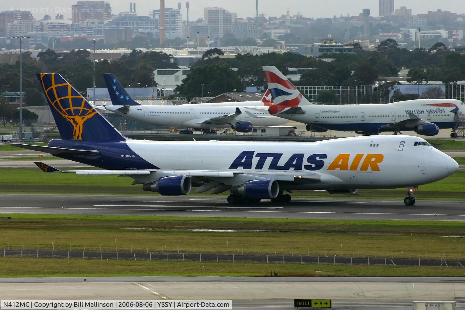 N412MC, 2000 Boeing 747-47UF C/N 30559/1244, rolling on 16R