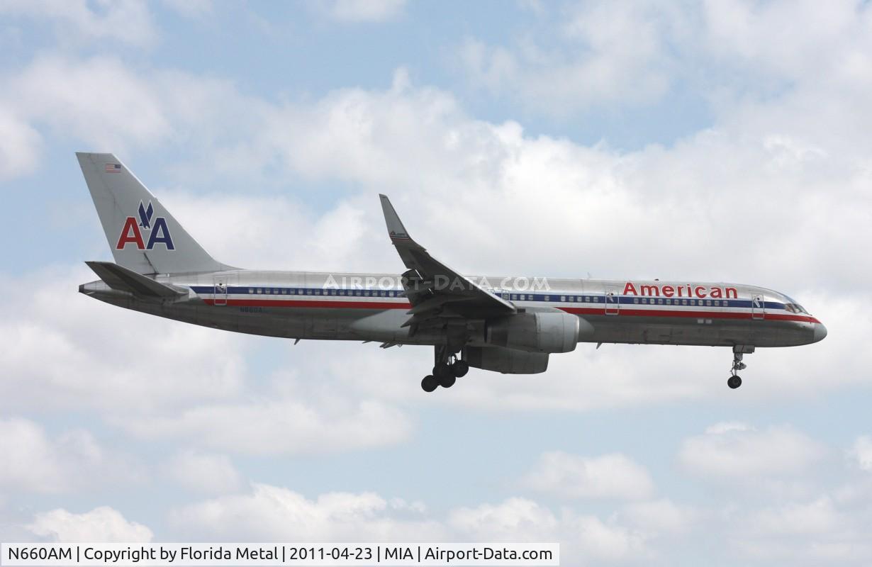 N660AM, 1992 Boeing 757-223 C/N 25294, American 757-200