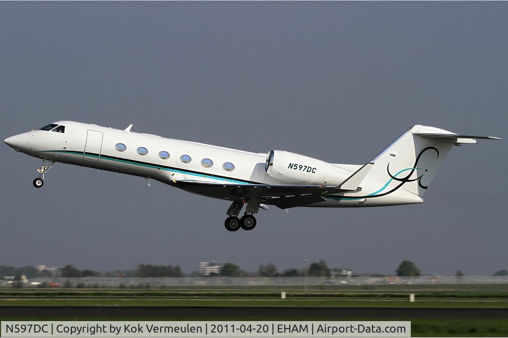 N597DC, Gulfstream Aerospace GIV-X (G450) C/N 4167, EHAM Amsterdam Schiphol. Departing rwy 36L