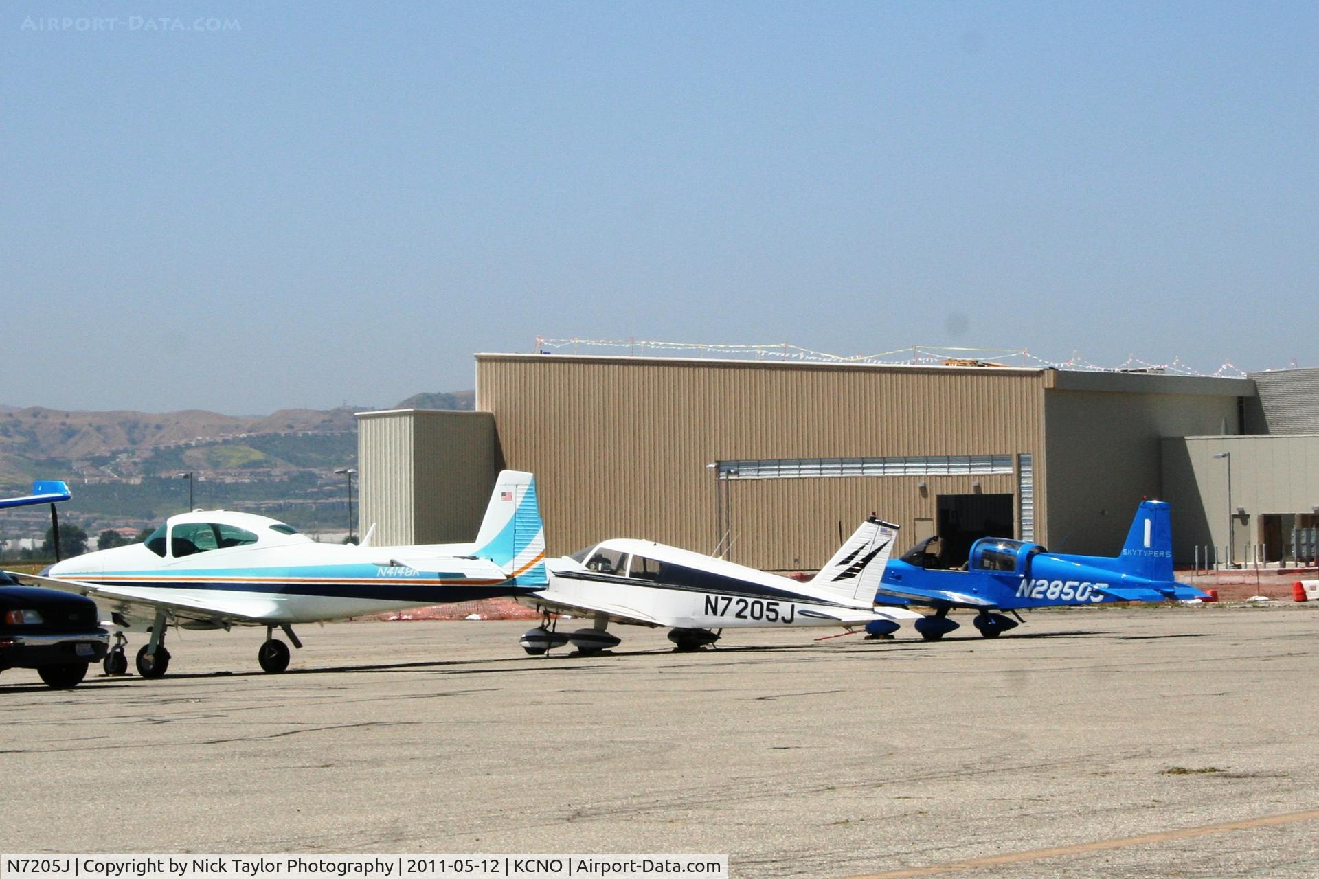 N7205J, 1968 Piper PA-28-140 C/N 28-24537, Sitting with Skytyper#1 N28505 and Navion N4148K