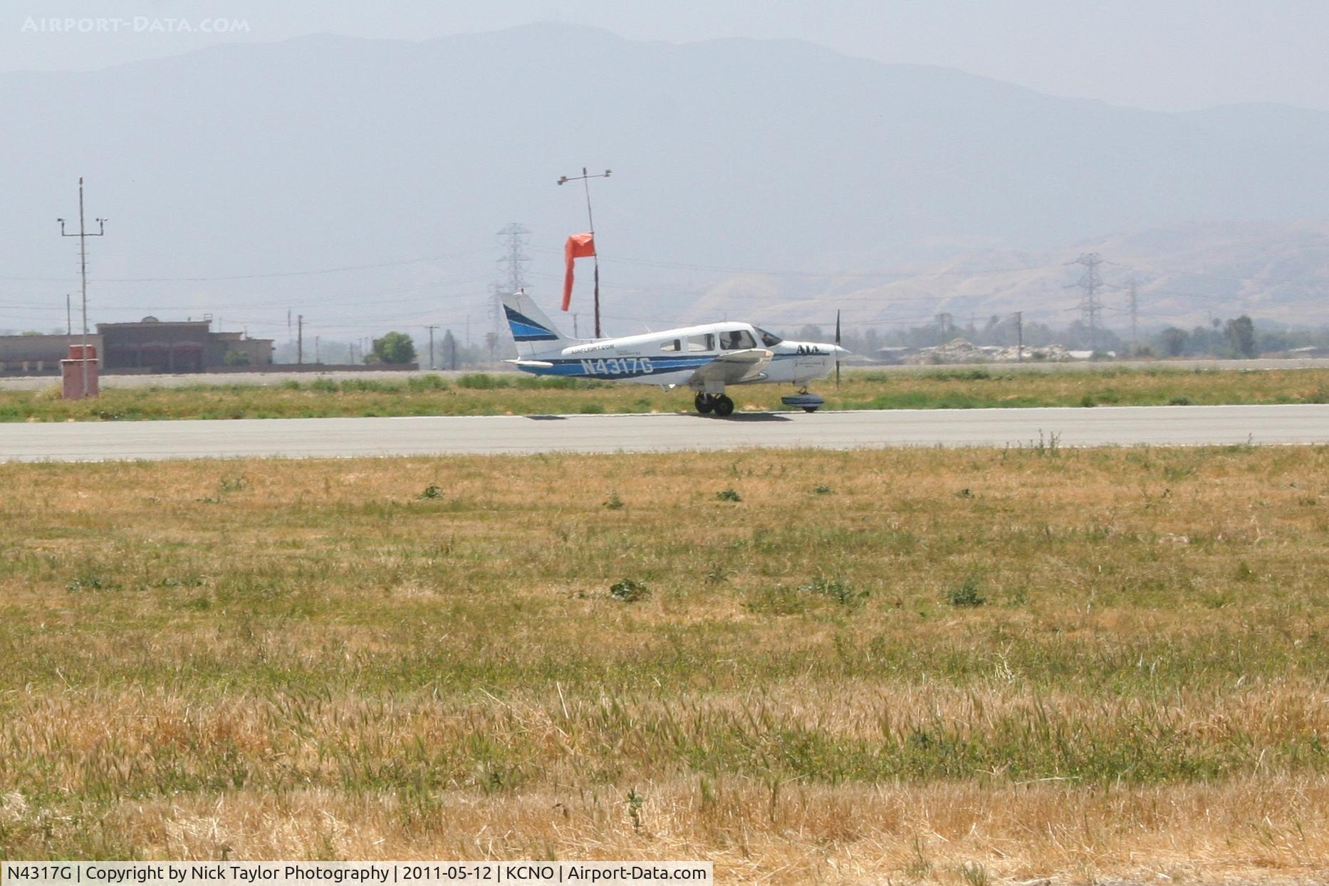 N4317G, 1983 Piper PA-28-161 C/N 28-8416003, Rollout Runway 26R