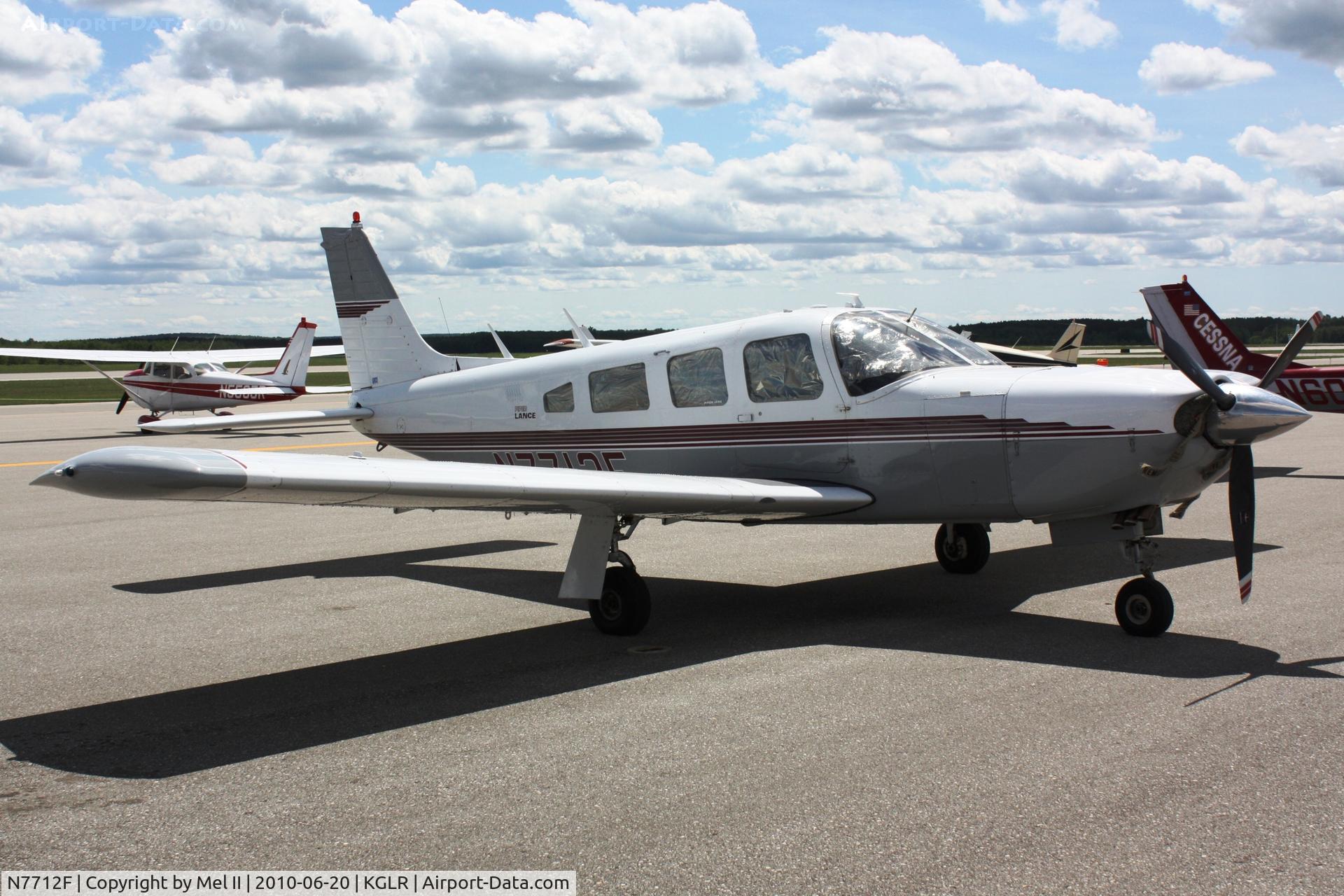 N7712F, 1976 Piper PA-32R-300 Cherokee Lance C/N 32R-7780082, 2010 Wings Over Gaylord Air Show