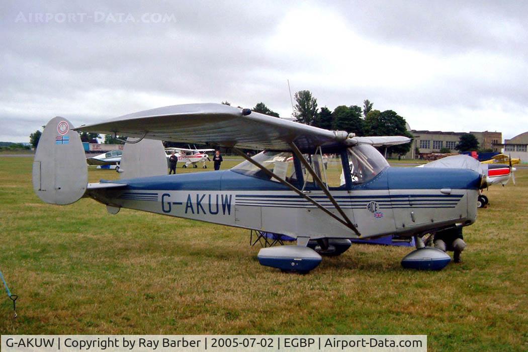G-AKUW, 1948 Chrislea CH-3 Super Ace 2 C/N 105, Chrislea CH.3 Srs.2 Super Ace [105] Kemble~G 02/07/2005
