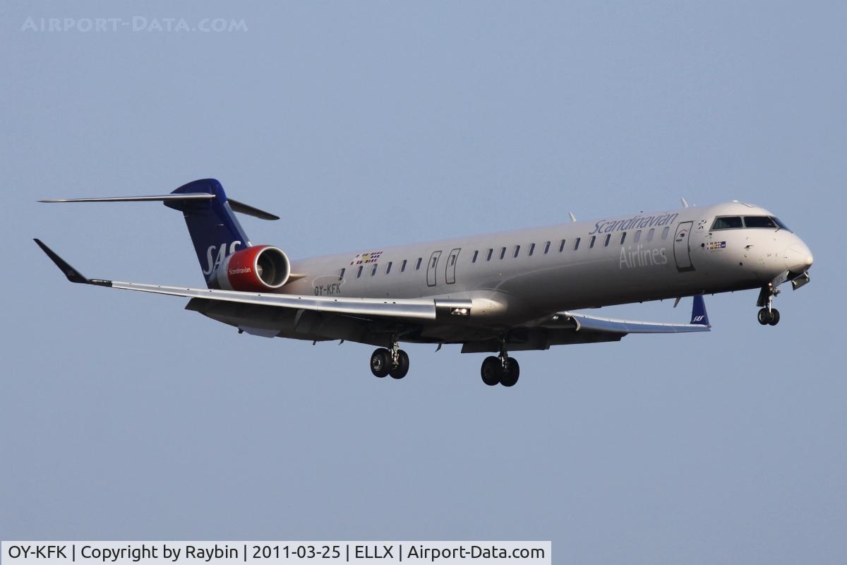 OY-KFK, 2009 Bombardier CRJ-900 (CL-600-2D24) C/N 15244, evening flight from Kobenhaven