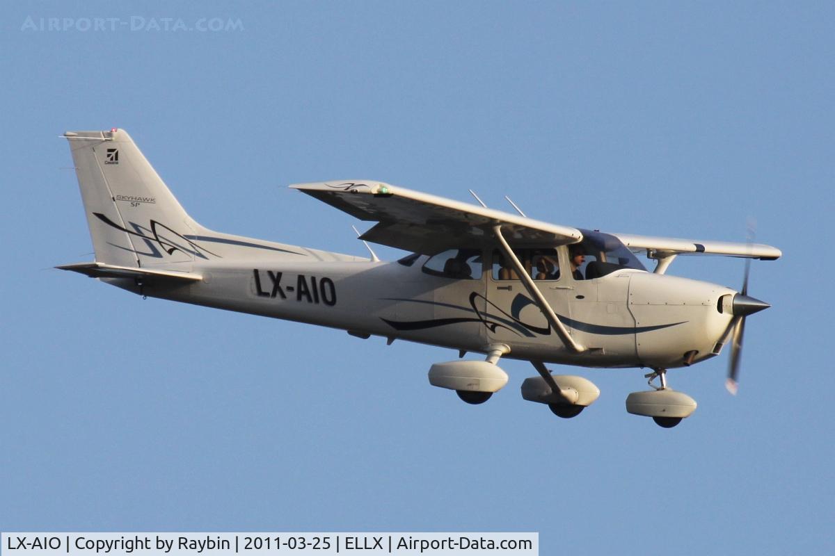 LX-AIO, Cessna 172S SP C/N 172S10722, Evening arrival