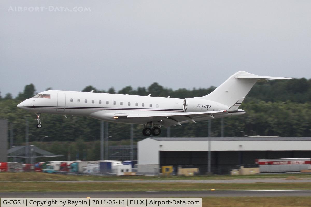 G-CGSJ, 2010 Bombardier BD-700-1A10 Global Express C/N 9377, Nice surprise on a late, cloudy and rainy evening at LUX