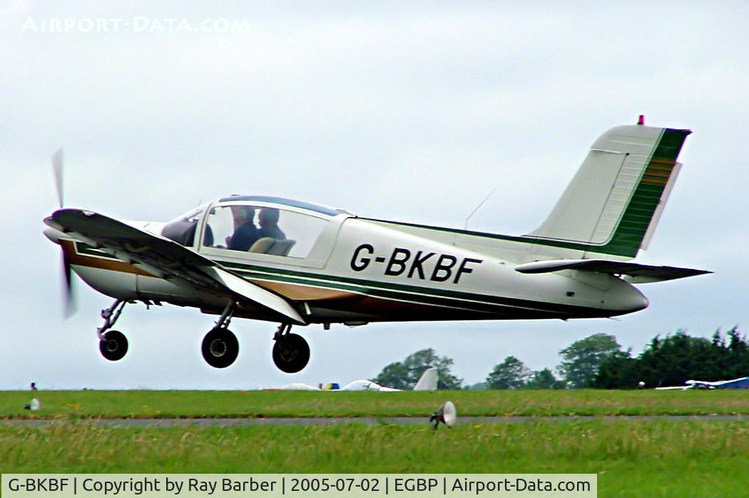 G-BKBF, 1970 Socata MS.894A Rallye Minerva 220 C/N 11622, Socata MS.894A Minerva 220 [11622] Kemble~G 02/07/2005