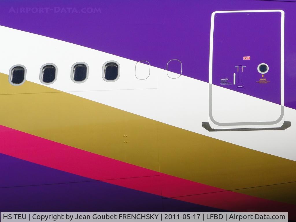 HS-TEU, 2010 Airbus A330-343X C/N 1090, THAI AIRWAYS