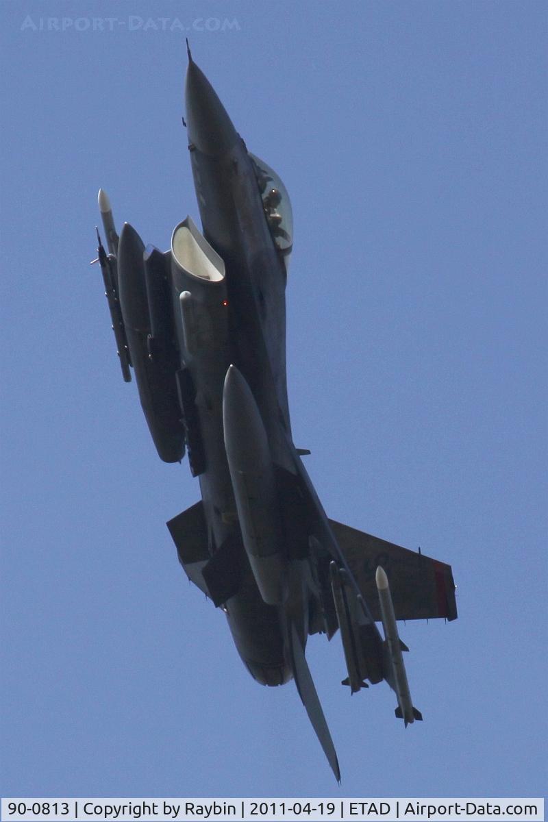 90-0813, 1990 General Dynamics F-16CG Night Falcon C/N CC-13, Turning left just over my head