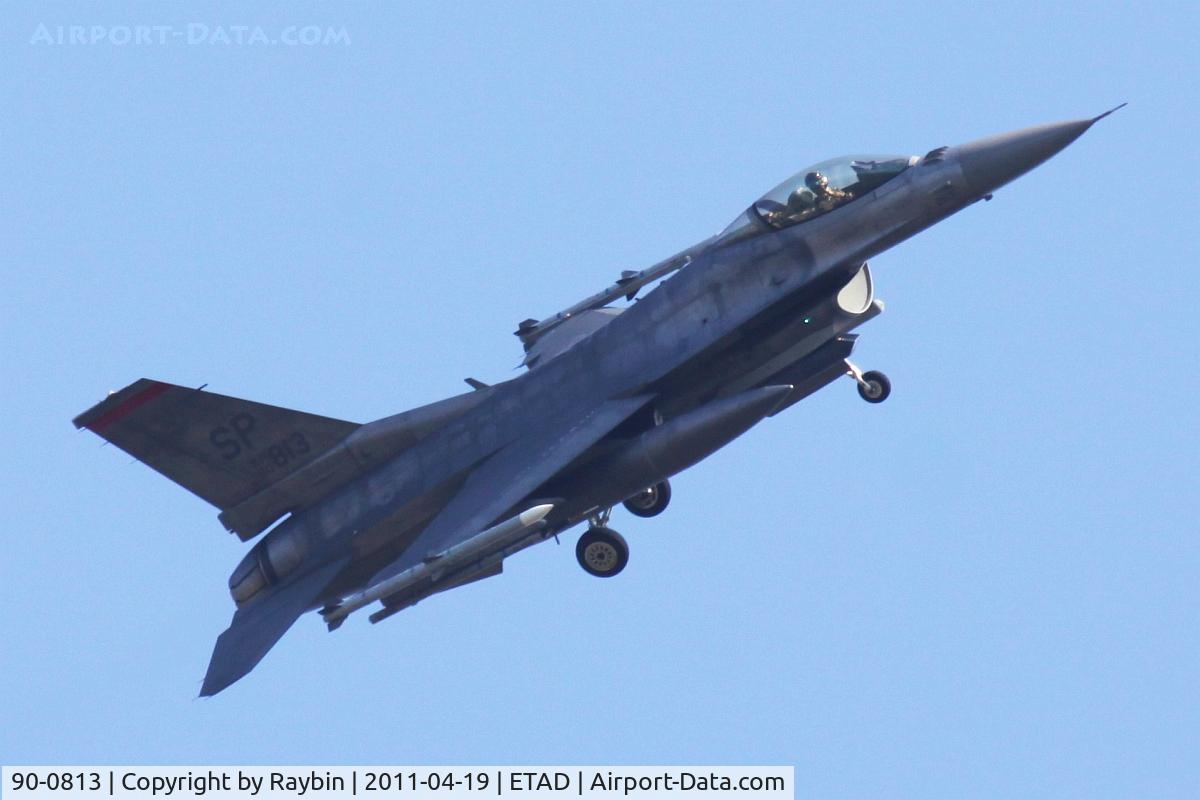 90-0813, 1990 General Dynamics F-16CG Night Falcon C/N CC-13, Final turn before landing at ETAD