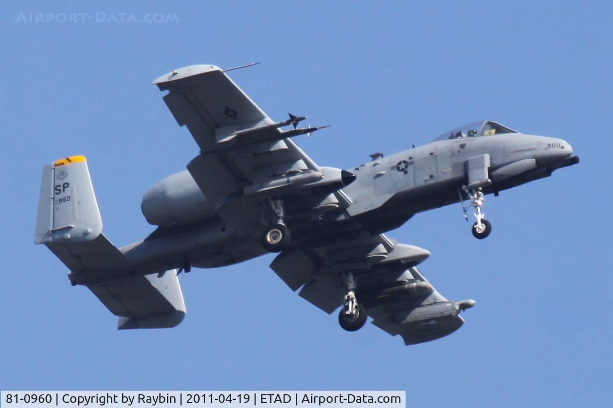 81-0960, 1981 Fairchild Republic A-10A Thunderbolt II C/N A10-0655, Preparing to land at ETAD