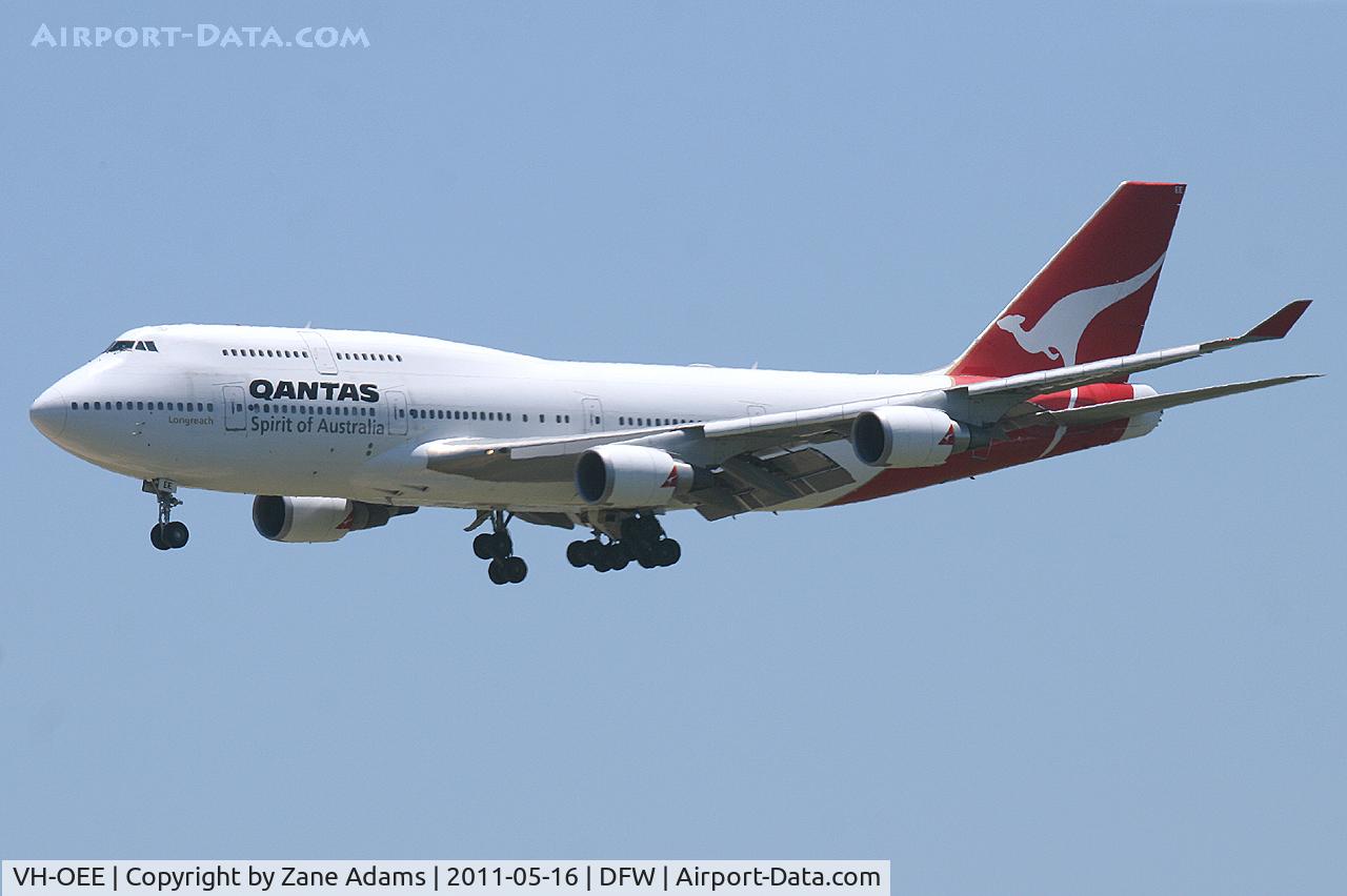 VH-OEE, 2002 Boeing 747-438/ER C/N 32909, First Qantas flight into DFW Airport. They will fly a Boeing 747-400 four times a week from Sydney to D/FW.