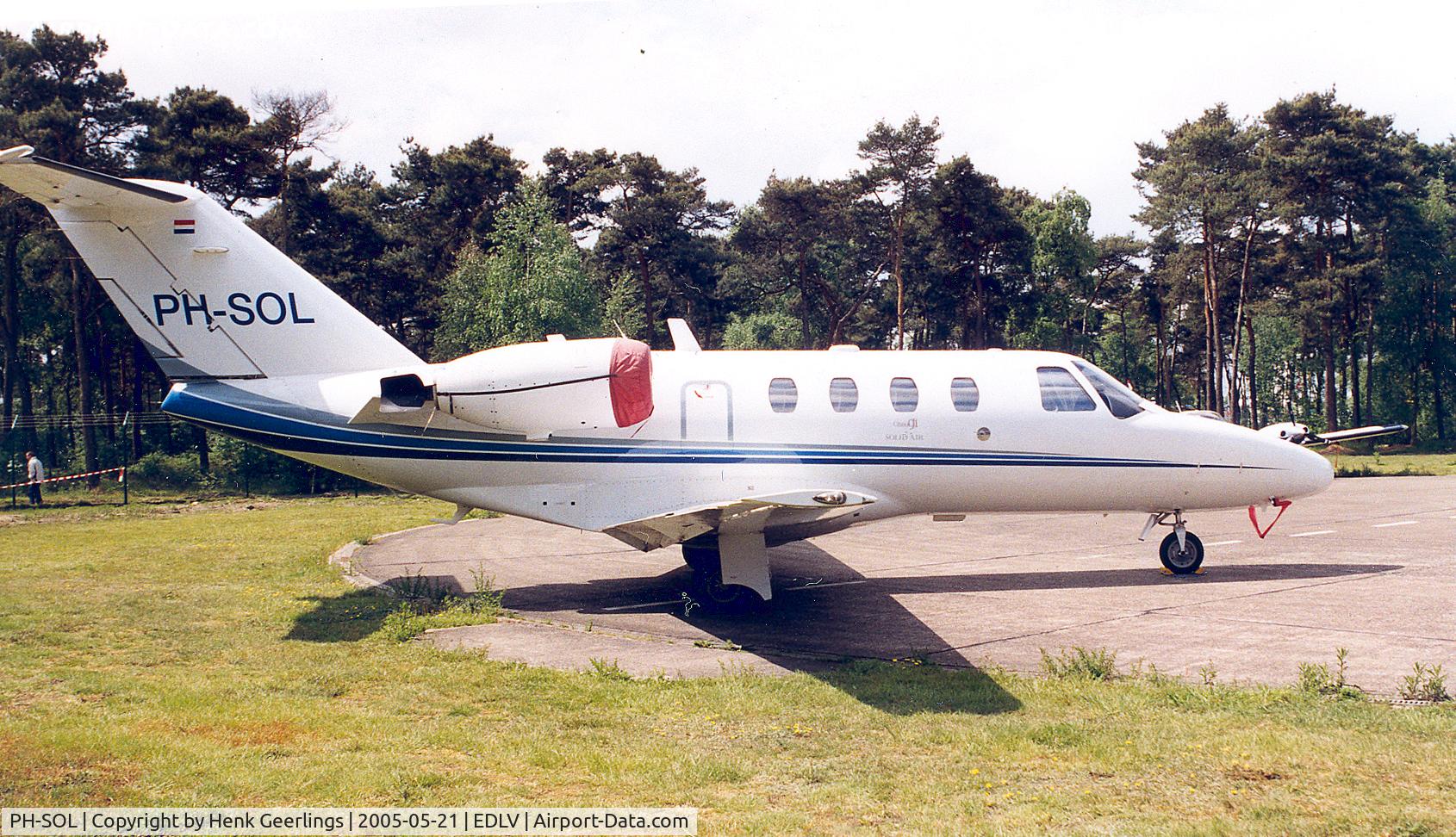 PH-SOL, 2001 Cessna 525 CitationJet CJ1 C/N 525-0417, Solid Air