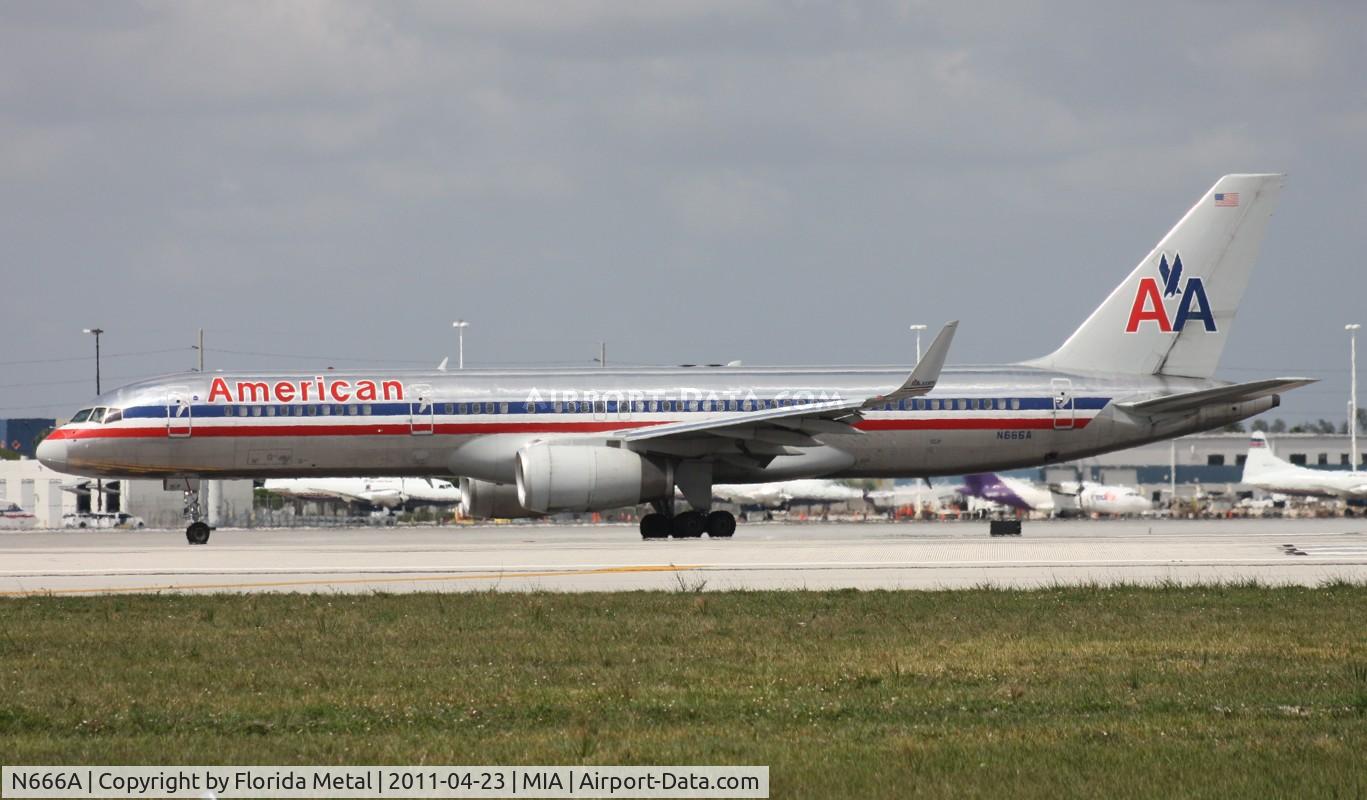 N666A, 1992 Boeing 757-223 C/N 25300, American 757 - with the number of the Beast for a registration