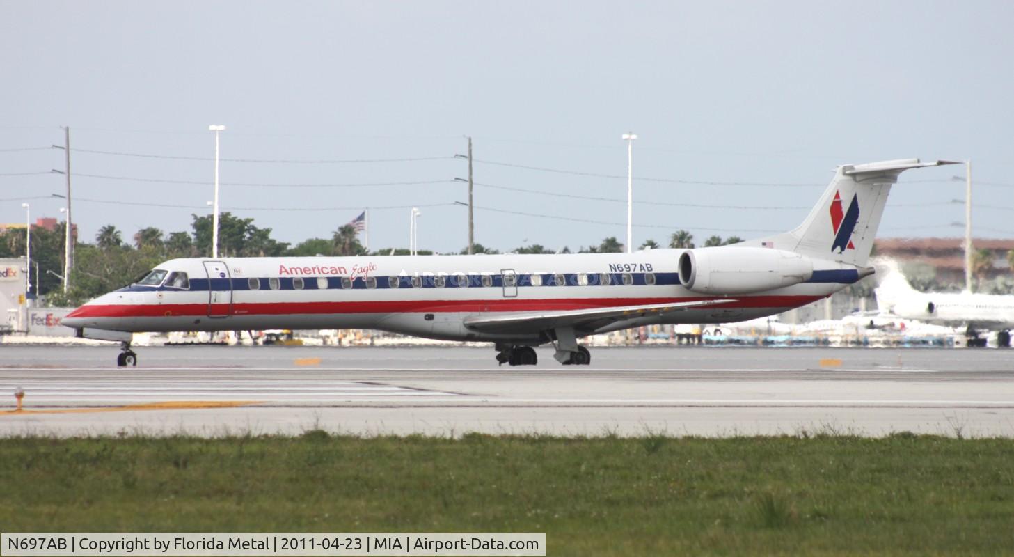 N697AB, 2004 Embraer ERJ-145LR (EMB-145LR) C/N 14500875, Eagle E145