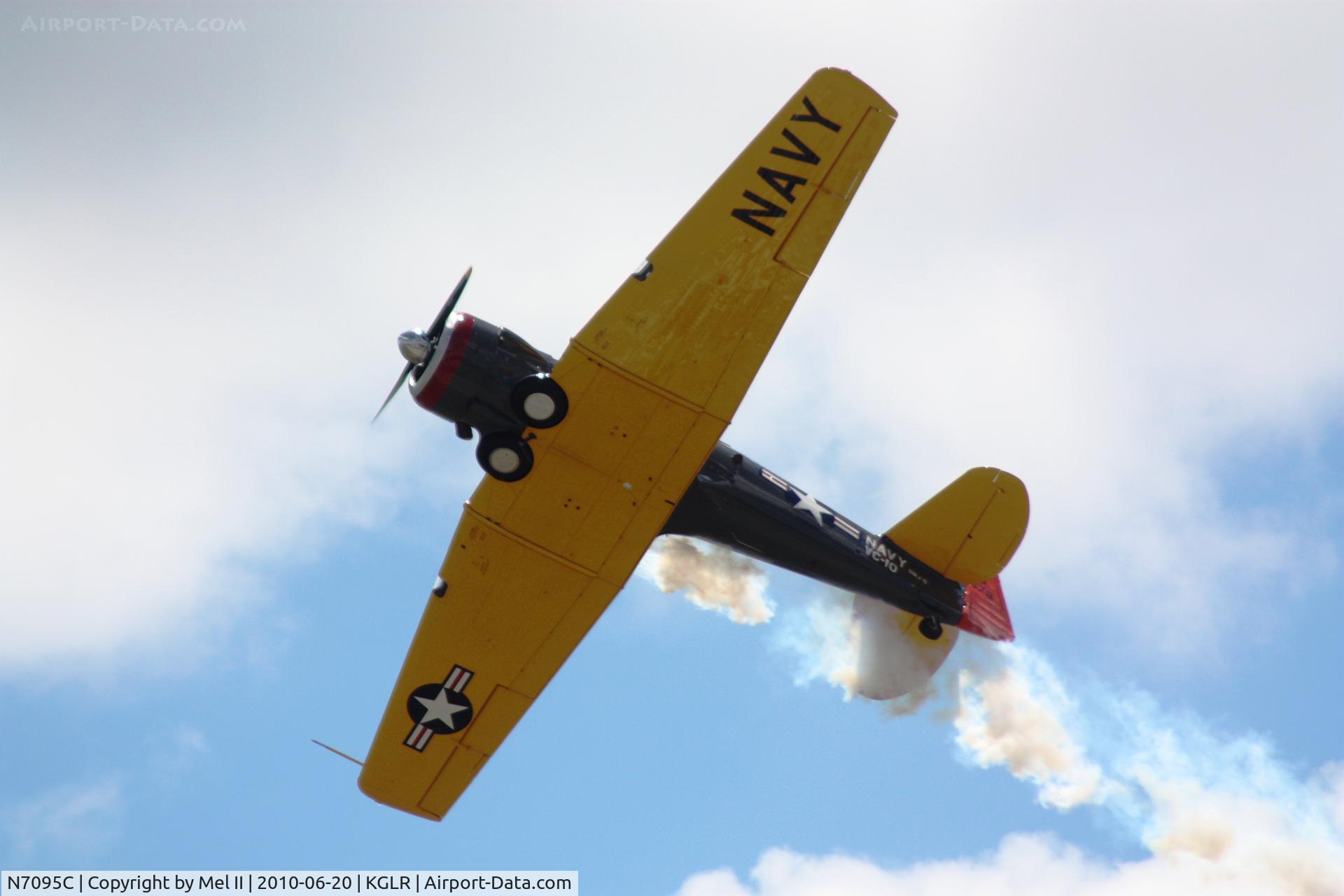 N7095C, North American AT-6D Texan C/N 42-84678, 2010 Wings Over Gaylord Air Show