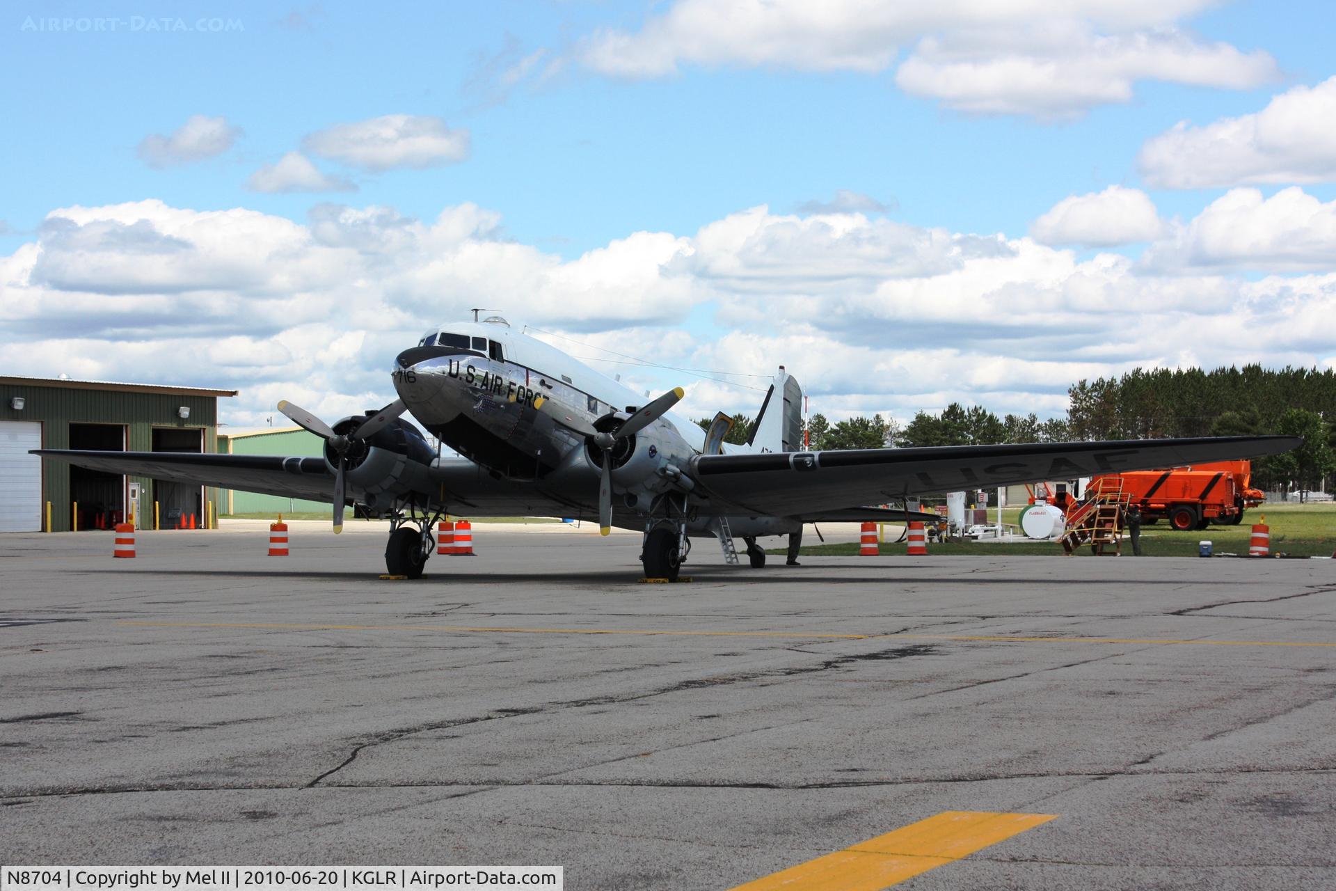 N8704, 1944 Douglas DC3C-S4C4G (TC-47B-30-DK) C/N 33048, 2010 Wings Over Gaylord Air Show