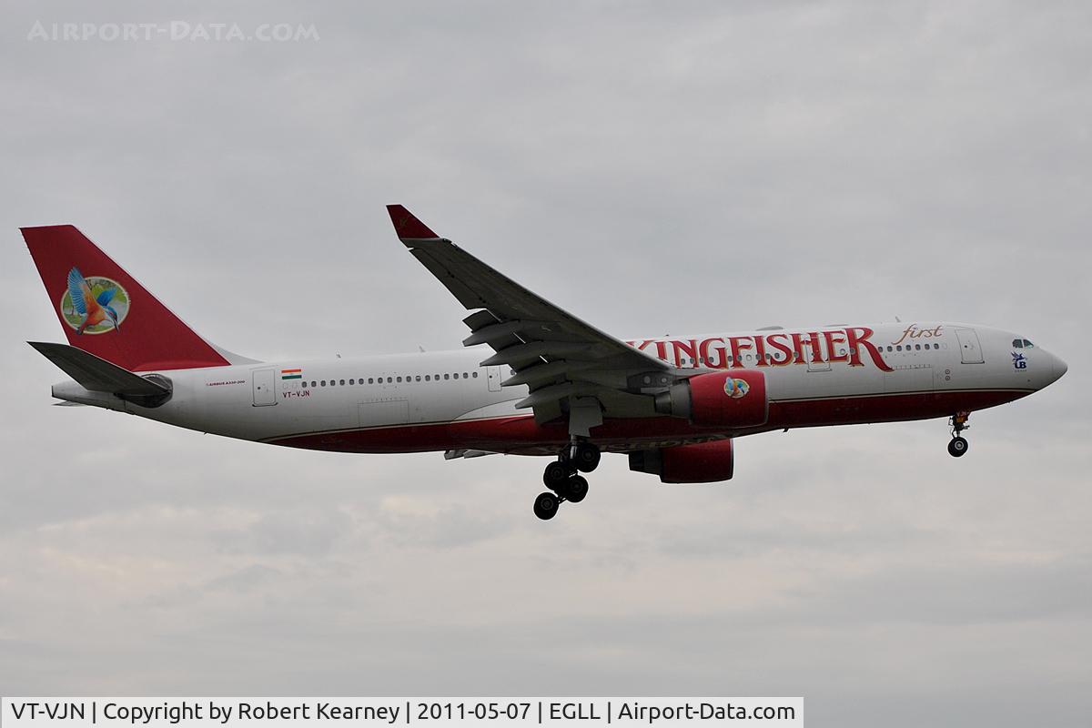VT-VJN, 2008 Airbus A330-223 C/N 927, On short finals for r/w 9L