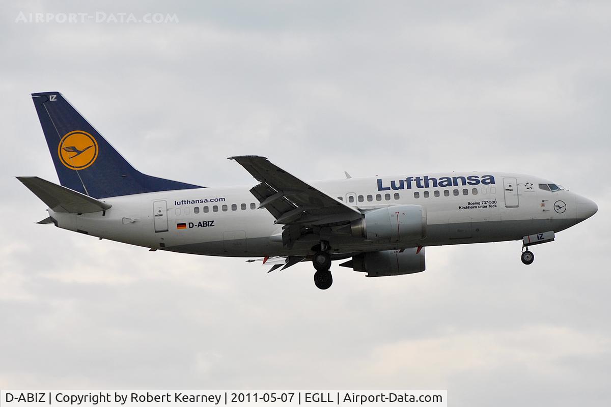 D-ABIZ, 1991 Boeing 737-530 C/N 25244, On short finals for r/w 9L