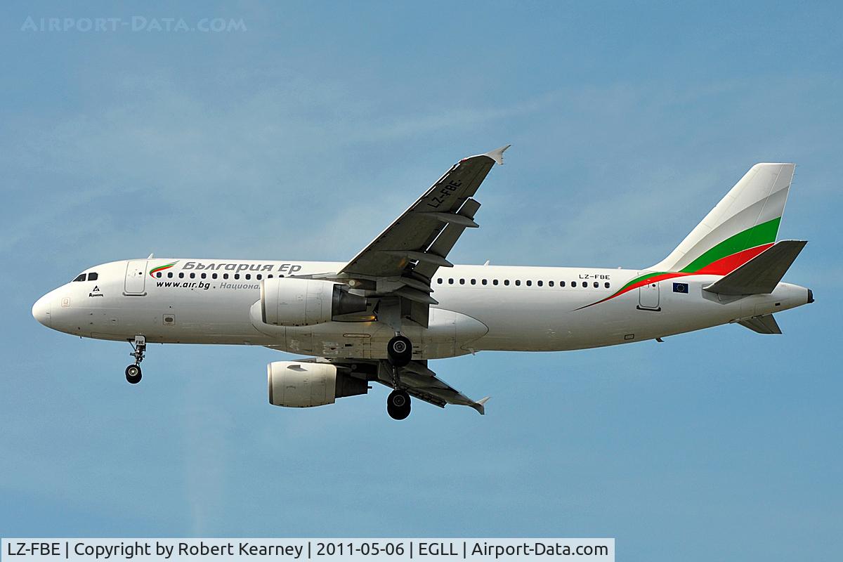 LZ-FBE, 2009 Airbus A320-214 C/N 3780, On short finals for r/w 27R