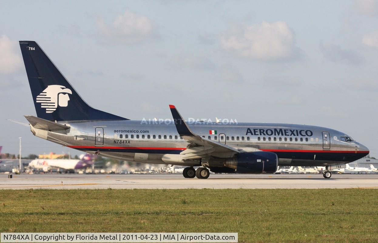 N784XA, 2003 Boeing 737-752 C/N 33784, Aeromexico 737-700