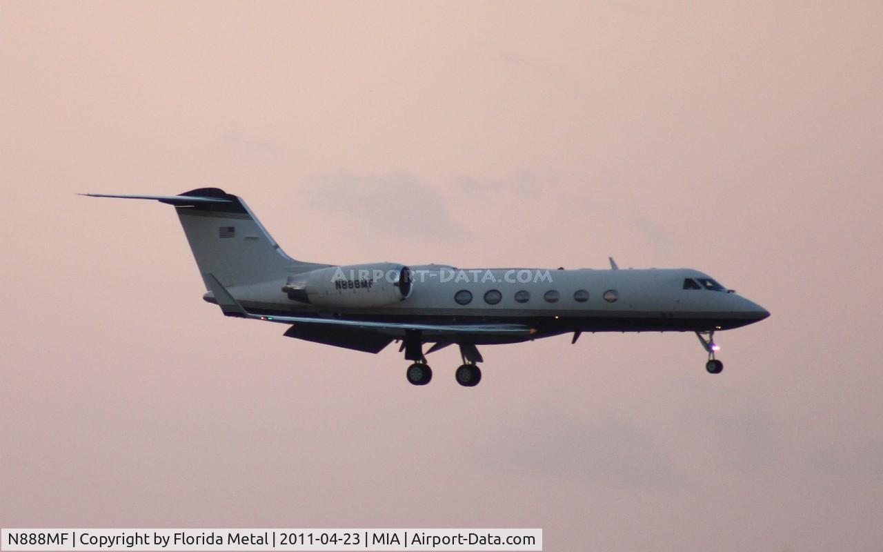 N888MF, 1995 Gulfstream Aerospace G-IV C/N 1268, Gulfstream IV