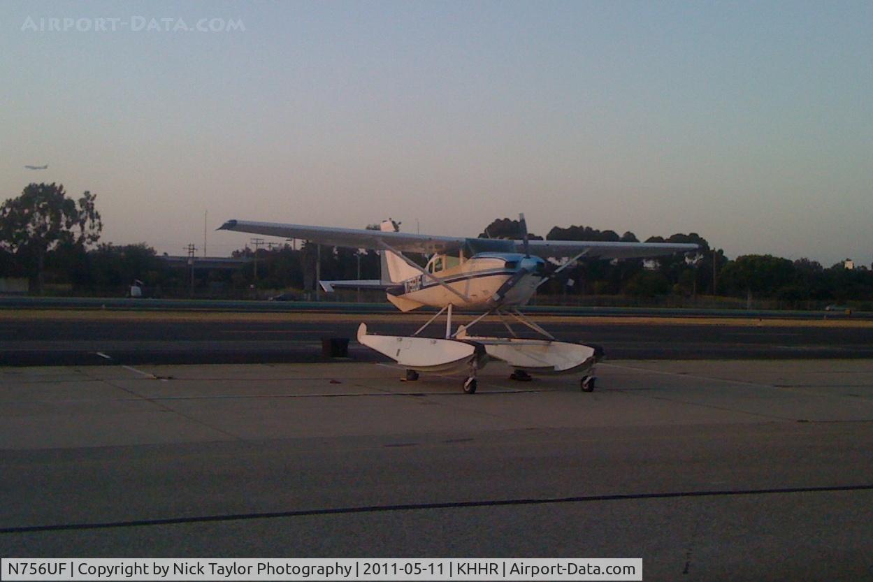 N756UF, 1978 Cessna TU206G Turbo Stationair C/N U20604361, C206 on floats sitting at Hawthorne.