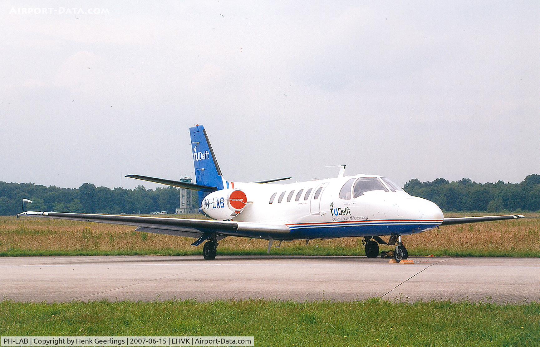 PH-LAB, 1992 Cessna 550 Citation II C/N 550-0712, NLR , National Aerospace Laboratory of The Netherlands.Spcl c/s NLR / TU Delft ; Delft University of Technology 

Dutch AF Openday