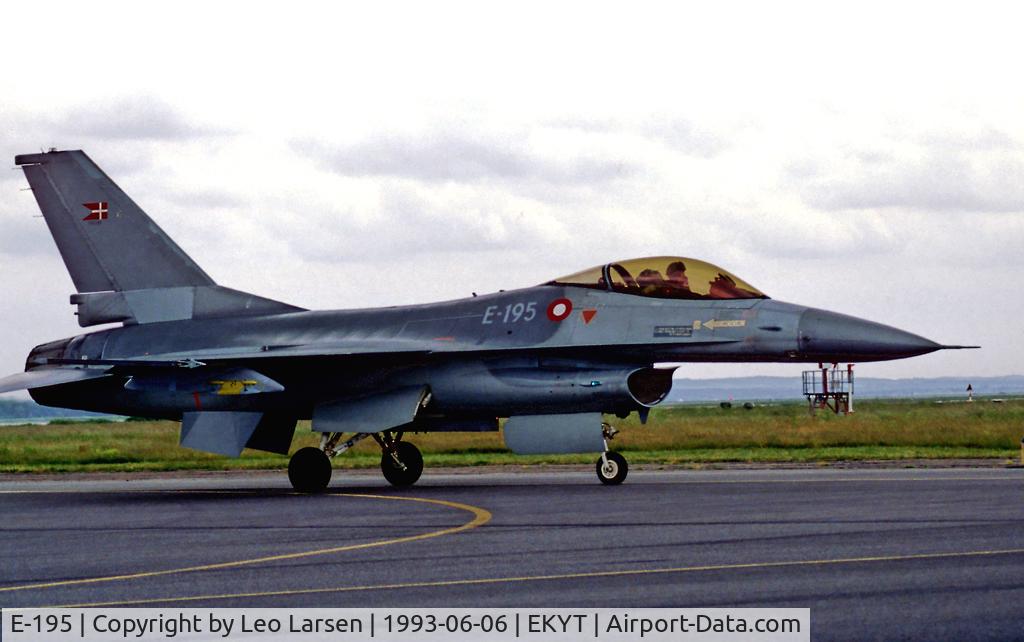 E-195, SABCA F-16AM Fighting Falcon C/N 6F-22, Open house Ålborg AB