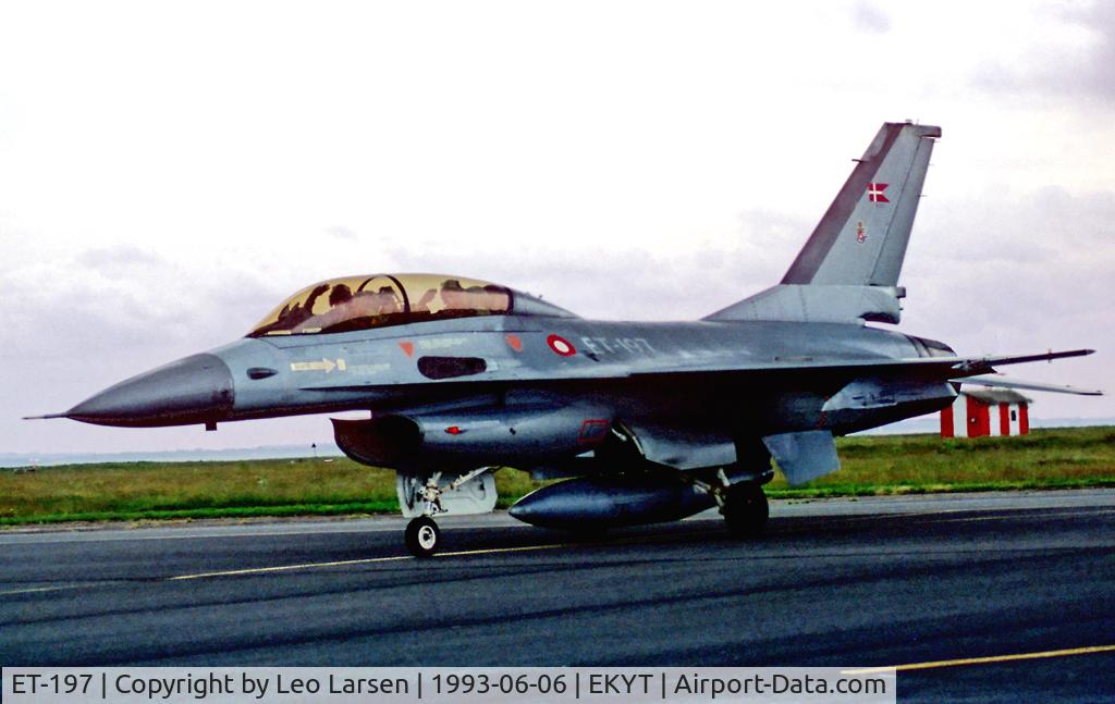 ET-197, 1978 General Dynamics F-16B Fighting Falcon C/N 6G-13, Open house Ålborg AB 6.6.93