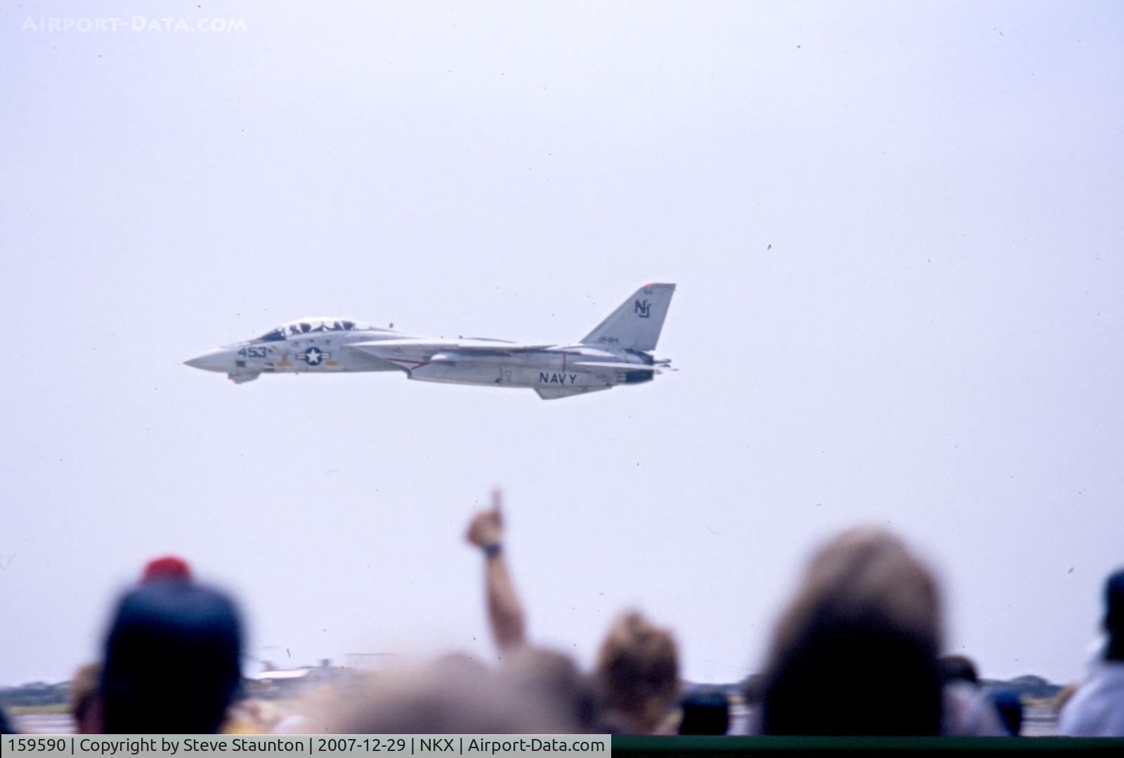 159590, Grumman F-14A Tomcat C/N 137, Taken at NAS Miramar Airshow in 1988 (scan of a slide) 