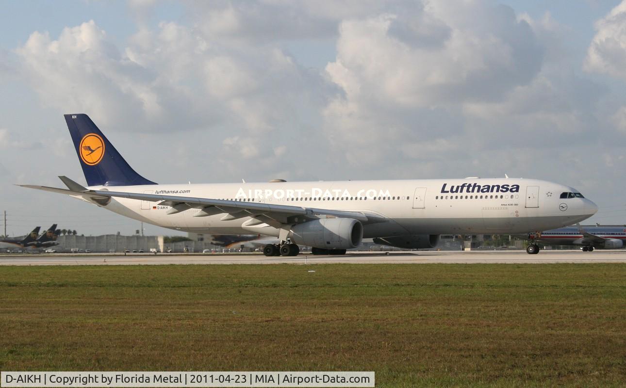 D-AIKH, 2005 Airbus A330-343X C/N 648, Lufthansa A330