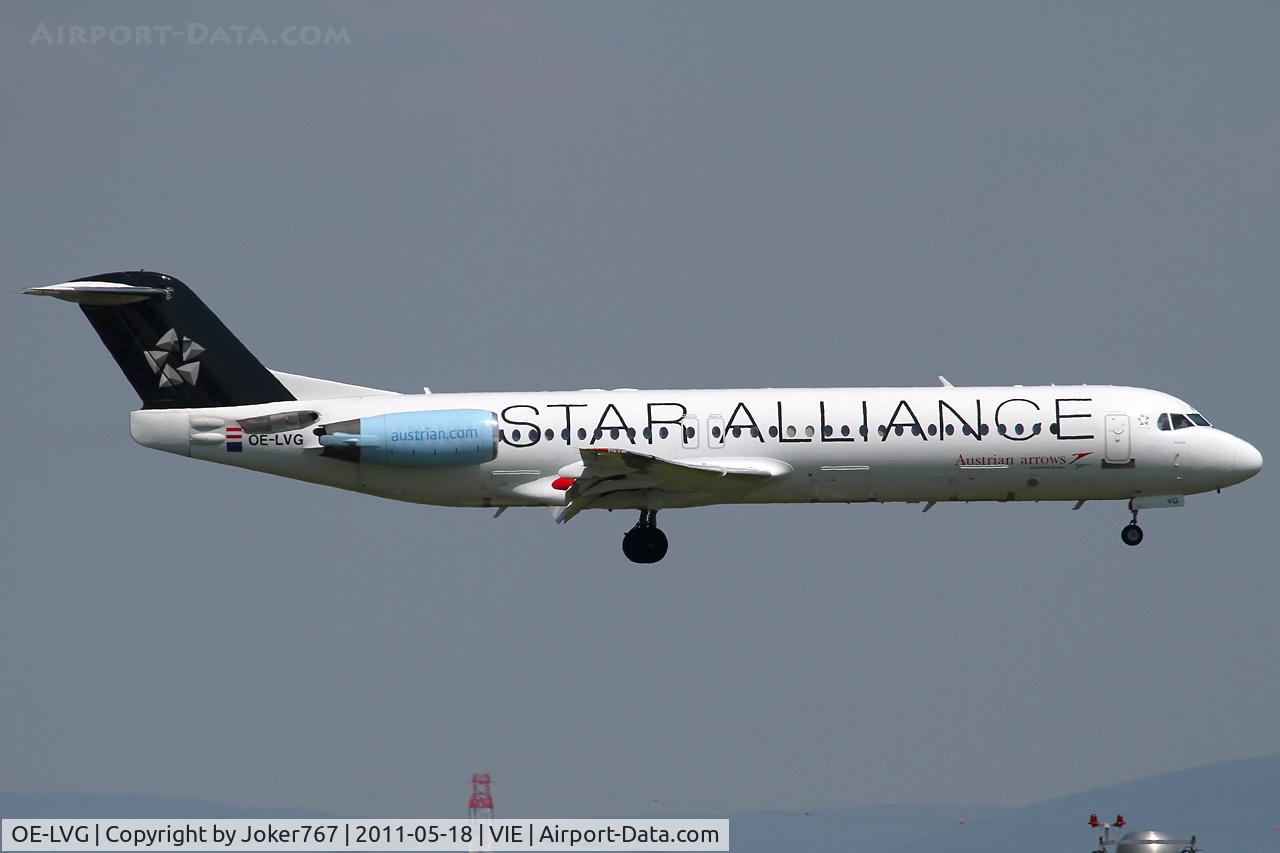 OE-LVG, 1994 Fokker 100 (F-28-0100) C/N 11520, Austrian arrows